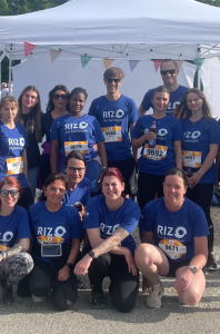 Team RIZ Augsburg beim MNet Firmenlauf 2025
